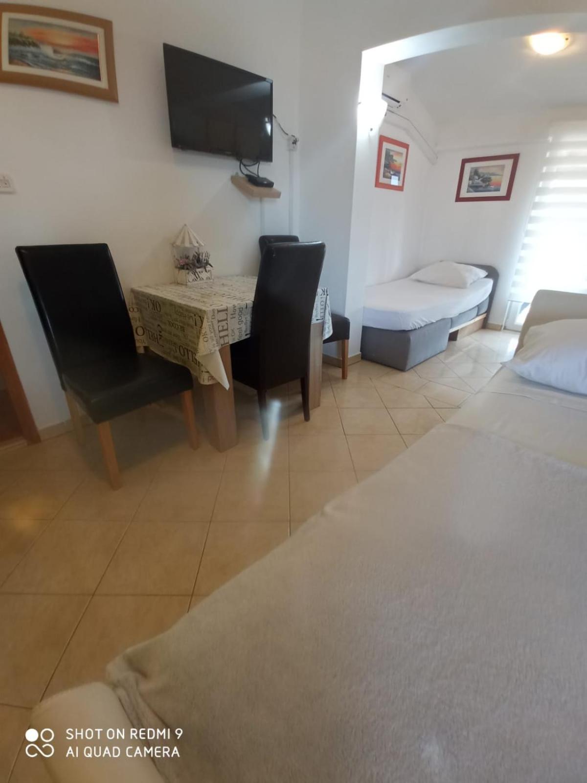 Apartmani Andelo, Tommy, Leon Bibinje Εξωτερικό φωτογραφία